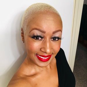 Meet your Posher, Latonya